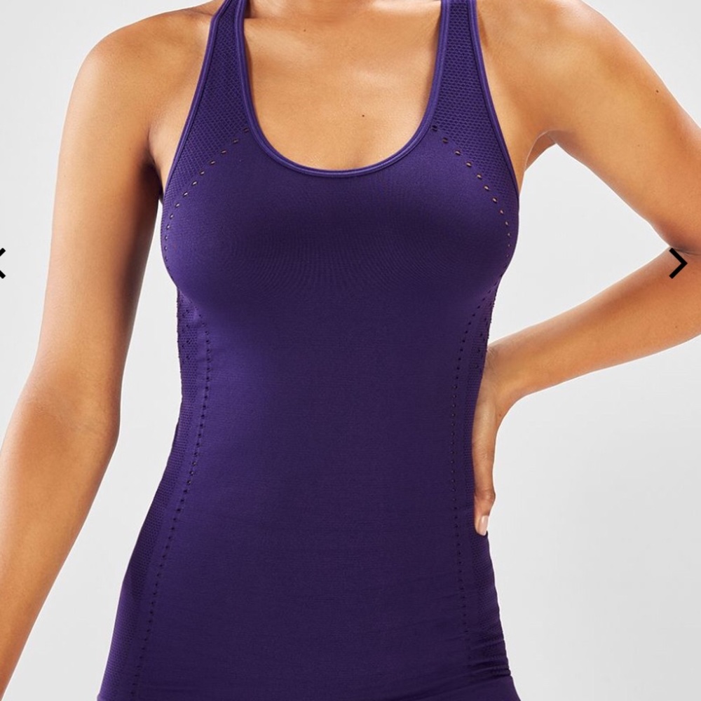 Fabletics Delta Seamless Tank - NWT